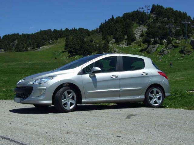 http://www.forum-peugeot.com/Forum/mesimages/20489/308 de Guillj- 41.jpg